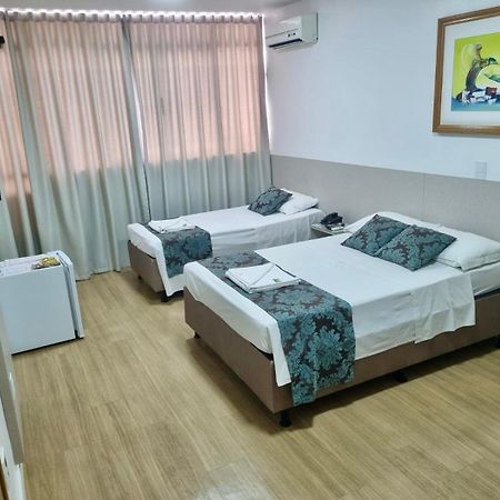 Max Hotel นูเคลโอบันเดรานชิ ภายนอก รูปภาพ