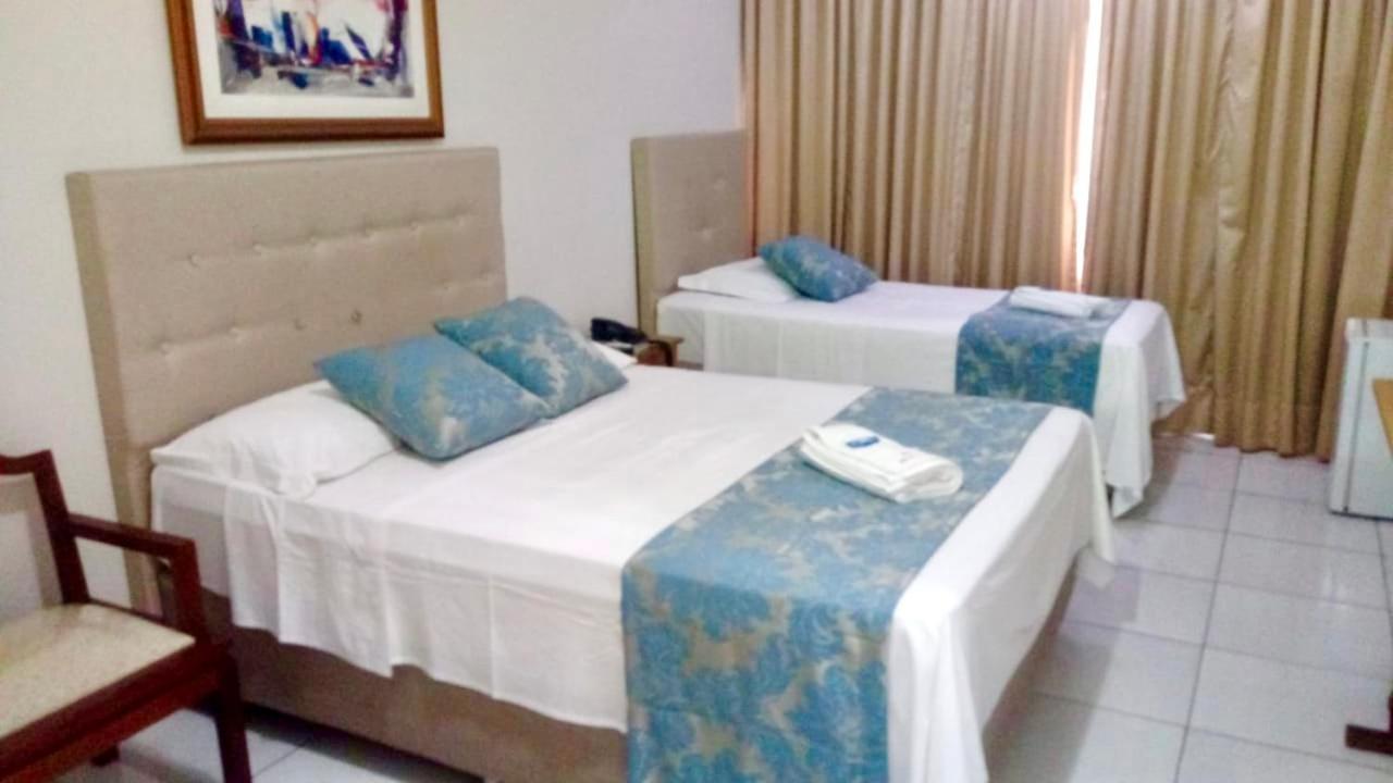 Max Hotel นูเคลโอบันเดรานชิ ภายนอก รูปภาพ