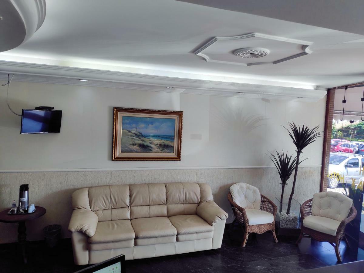 Max Hotel นูเคลโอบันเดรานชิ ภายนอก รูปภาพ