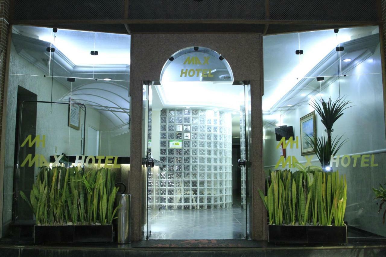 Max Hotel นูเคลโอบันเดรานชิ ภายนอก รูปภาพ