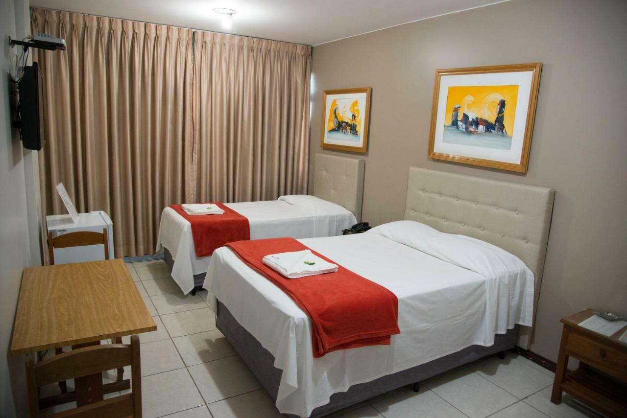 Max Hotel นูเคลโอบันเดรานชิ ภายนอก รูปภาพ